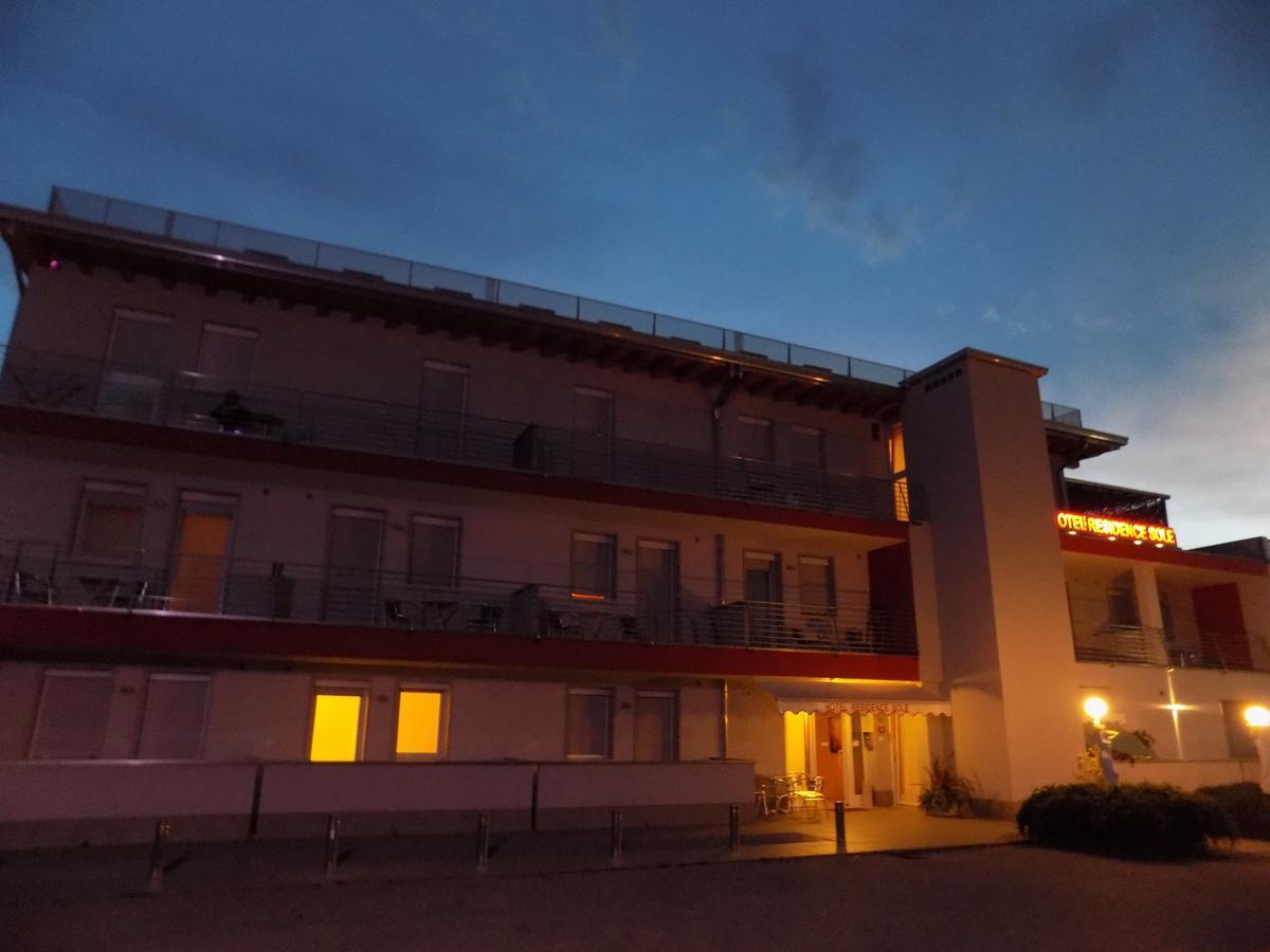 Hotel Residence Sole Fontanafredda Exteriör bild